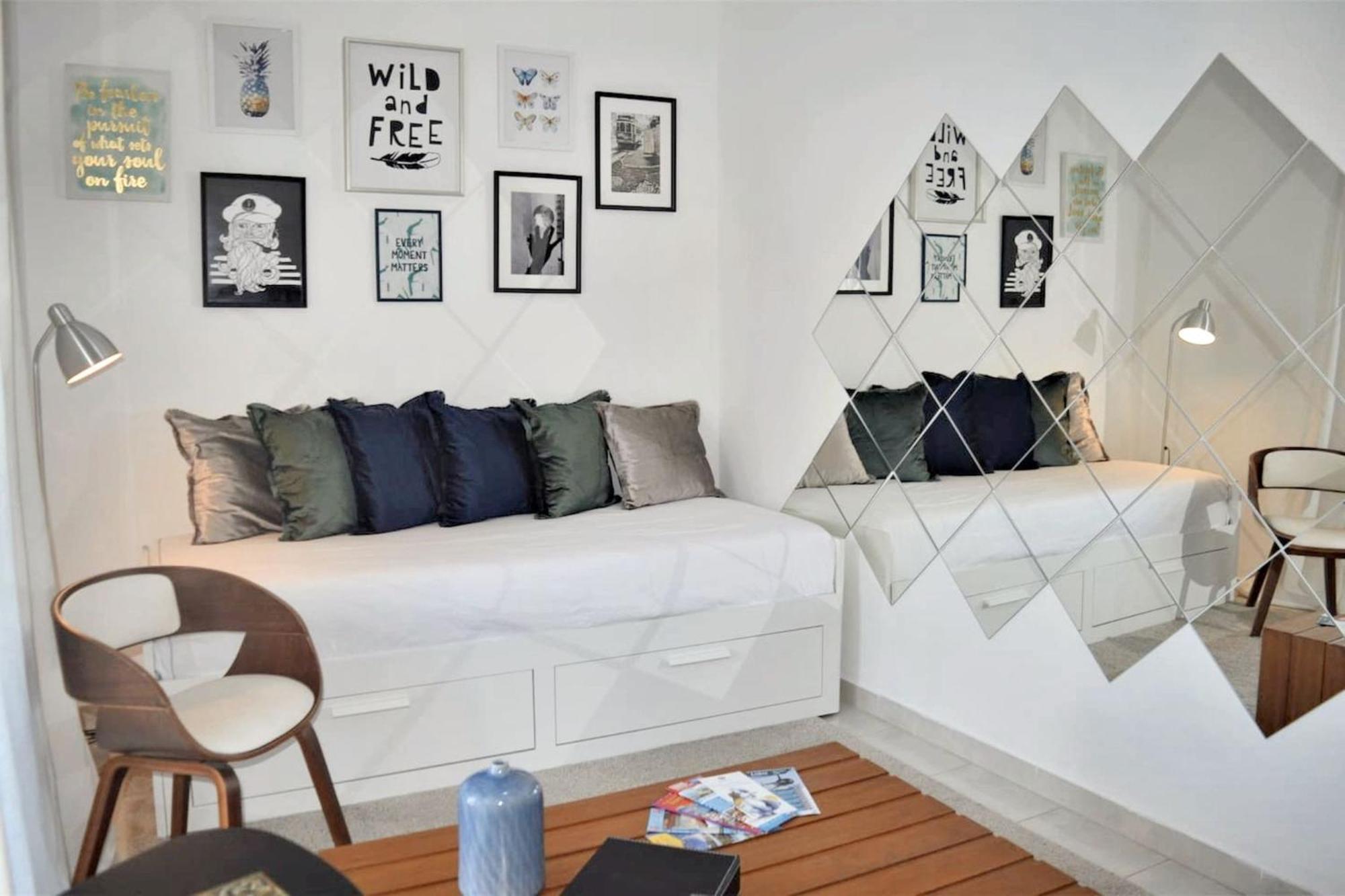 Comfortable Apartment With Balcony And Sea View In Lisbon 50 M² Экстерьер фото
